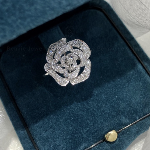 Nhẫn Nữ Kim Cương Tự Nhiên Rose Blossom 18K - RBD001