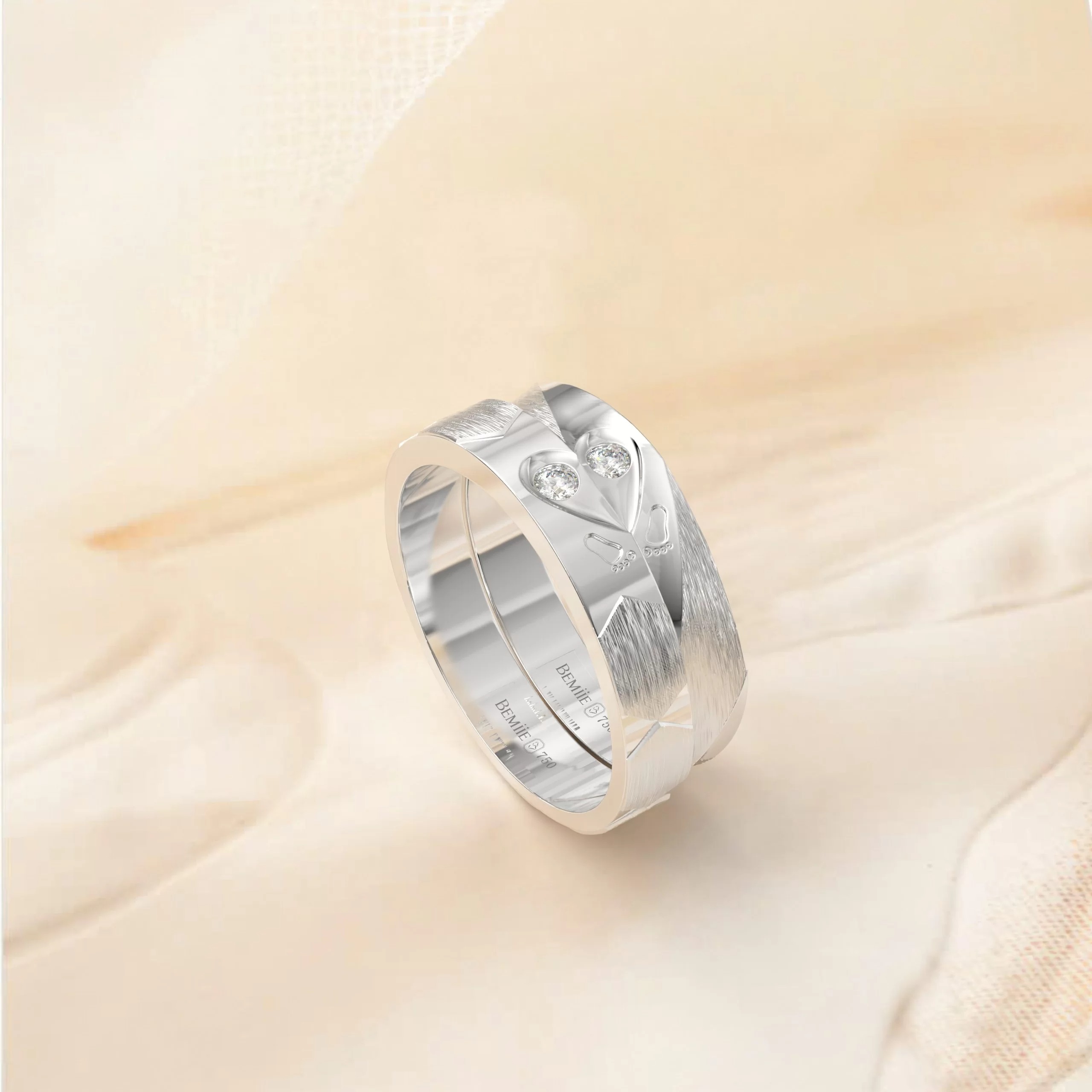 Nhẫn Cầu Hôn Princess Cut